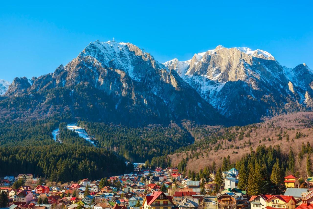 Suru Hotel & Restaurant Buşteni Екстериор снимка